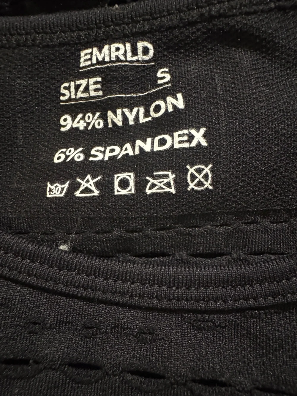 EMRLD Black Seamless Long Sleeve Crop Top - Picture 7 of 7